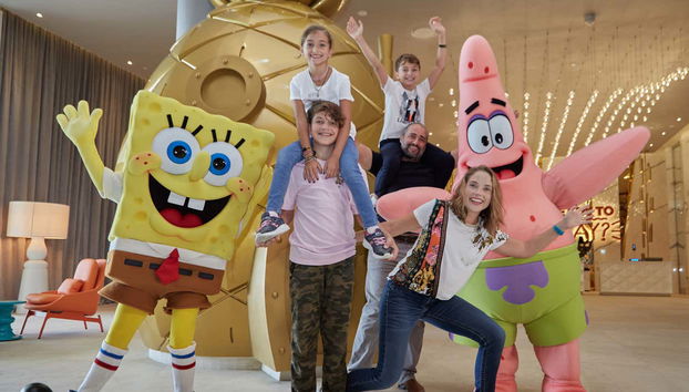 Photo avec Bob l'éponge et Patrick