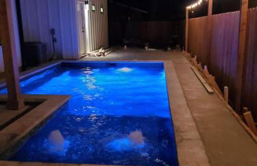 Actually walkable to square & Private Heated Pool - Foto 34