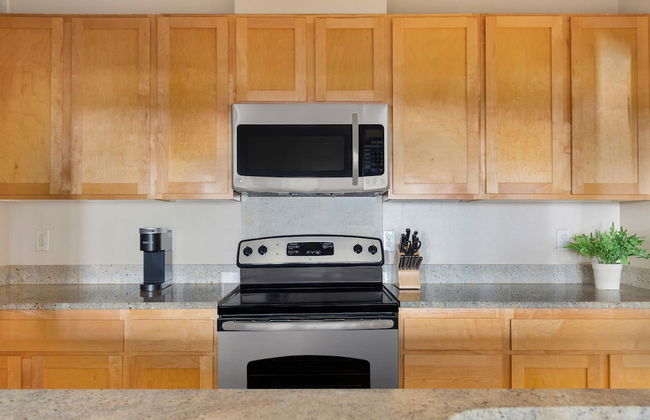 Bellevue Spacious 2BD 2BA Apartment - Foto 14