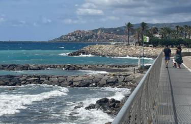 Residential area near the sea and the mountains - Foto 24