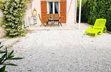 Logement au Mas de la Couloumine Gîte Le Madeloc - Foto 1