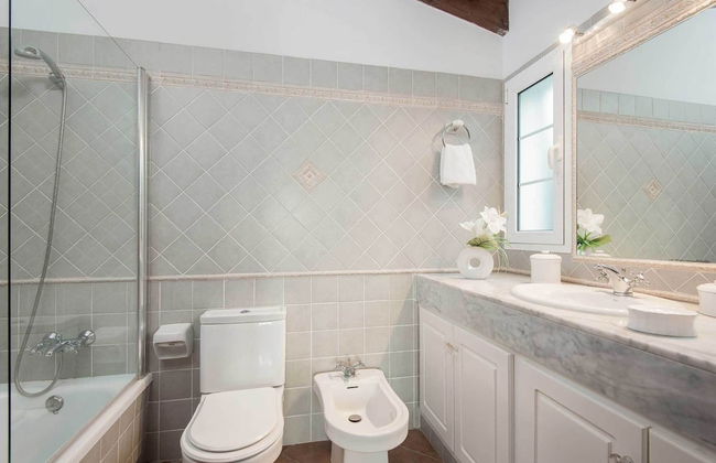 Villa Maribel - Photo 2