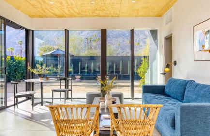 Blackhaus Suites by AvantStay – Modern Comfort in Downtown Palm Springs - Foto 4