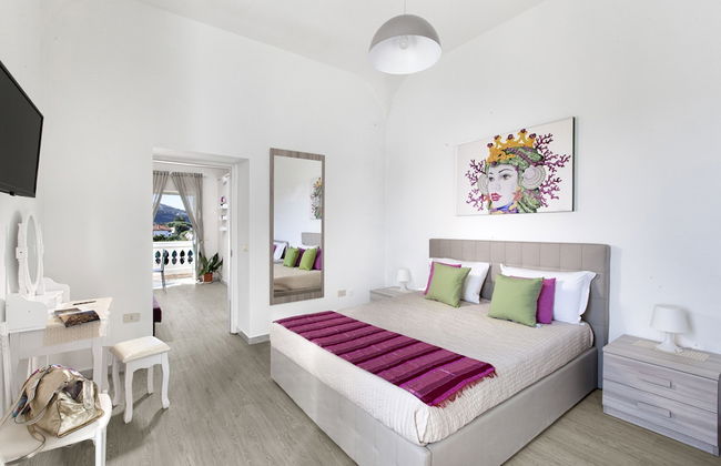 Estate4home- Villa Lina - Photo 1