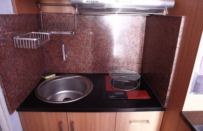 Comfortable 2BR Mutiara Bekasi Apartment - Foto 16