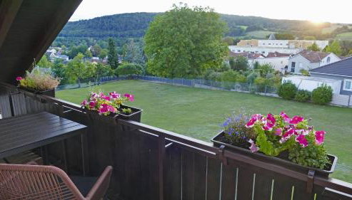Ferienwohnung Hirtenberg - Foto 4, Garden view