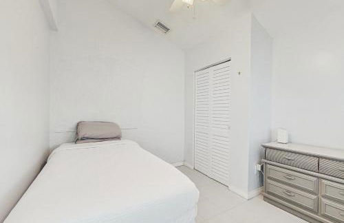 Tropical Valhalla - Foto 24