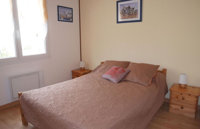 Holiday Home in Plouarzel Near Sandy Beach - Foto 3