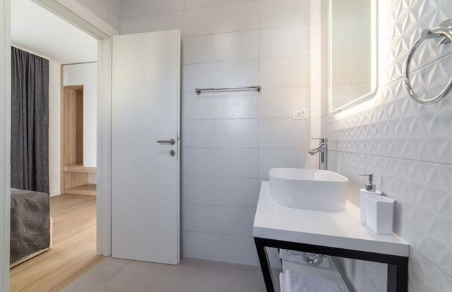 Luxury Kastela Villa With Heated Pool and Lounge Area - Foto 17