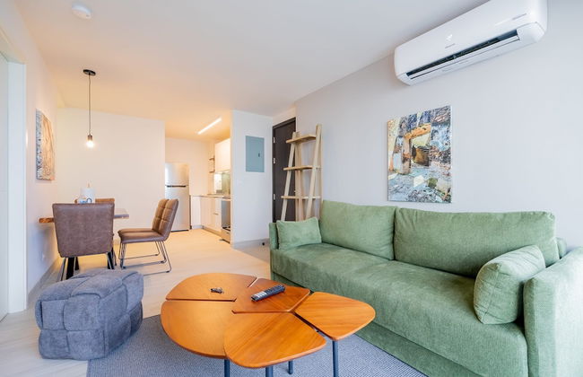 Cozy 1BR in Santa Ana - Photo 73