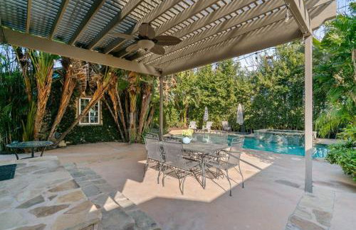New Listing Burbank Retreat by Colby & Conrad - Foto 42
