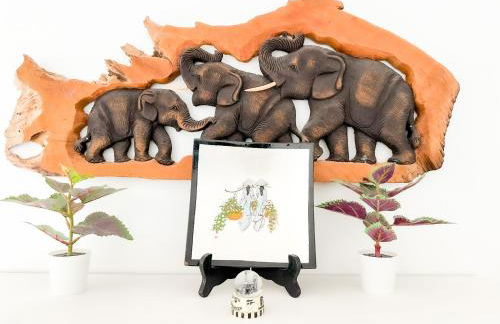 - Le COSY GARDEN - Proche RER A et E - Paris Disney - Parking - WIFI- Netflix Gratuit !!! - Foto 8