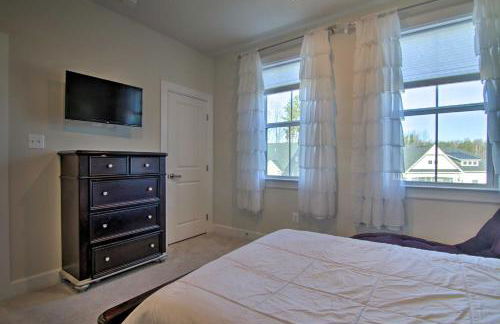 Modern Lewes Home with Deck, Grill and Pond View! - Foto 25