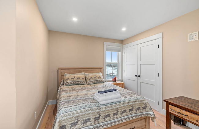 Lady of The Lake - Photo 74