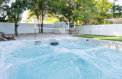 5BR HotTubPoolTableMiniGolf 7 min to Wynwood - Foto 36