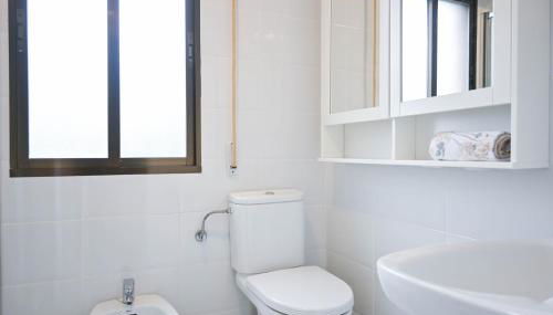 For You Rentals Vivienda TEMPORAL Ideal Espacio Acogedor en Alcobendas con Terraza Privada DAR173 - Foto 4, Shower