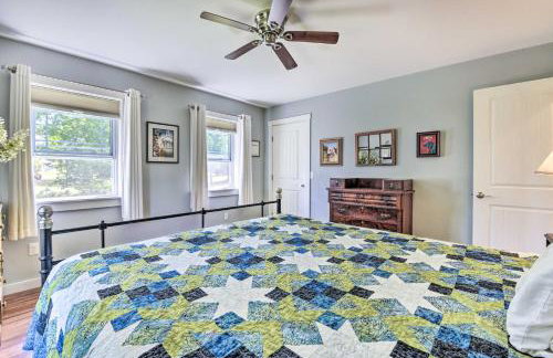 Sunny Morristown Home - Walk to Restaurants! - Foto 14