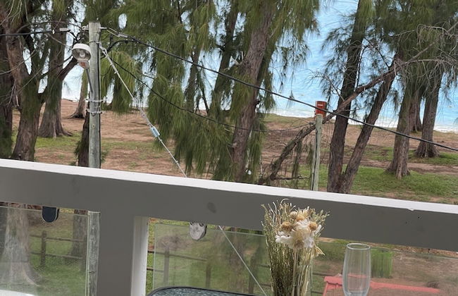 Phoenix Beach Apartments sea view - Photo 11