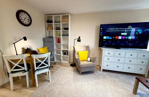 GREEN 5 AC Rondo ONZ metro WiFi 80'TV OLED Netflix HBO AppleTV Disney - Foto 19