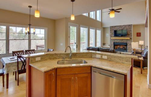 6 Mi to Water! Mtn-View Nebo Lake House with Deck - Photo 10