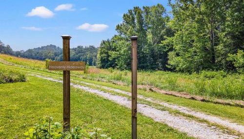 Heavenly Hideaway- Hot Tub, Firepit, Covered Patio - Foto 2