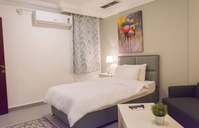 Royal Residence Hotel - Photo 7