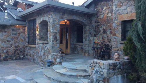 Glen Ellen Stone Retreat - Family Friendly Home - Walk to Town - Foto 2