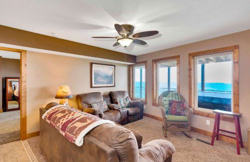 Stone Ledge Refuge with private hot tub - Foto 25