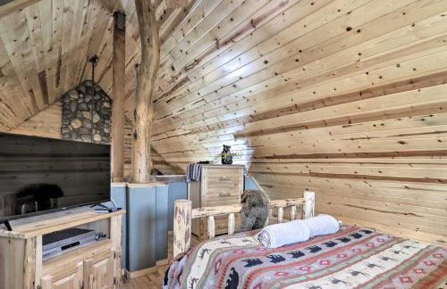 Fire Pit and Game Room Heber-Overgaard Cabin! - Foto 10