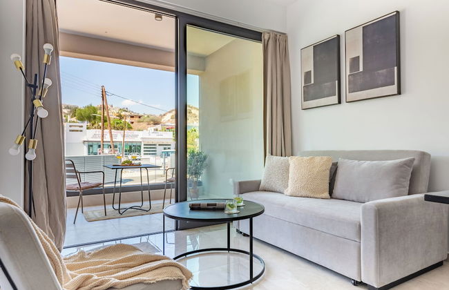 Sanders River Plaza Nice 3 Bedroom Apt w Terrace - Foto 17