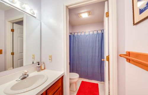 Burke Mountain Vacation Rental Ski-InandSki-Out! - Foto 16