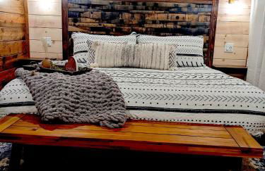 Lofted Pines Fun Family Friendly Cabin - Foto 22