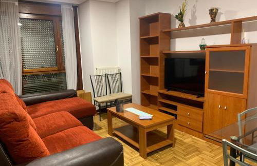 Apartamento Albarelo - Tranquilo y buen acceso - 2 Hab y 2 Baños - VUT-4644-AS - Foto 3