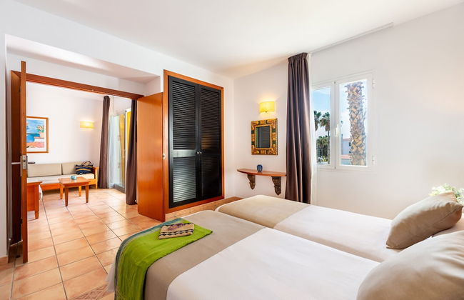 Vibra Blanc Palace Aparthotel - Photo 3