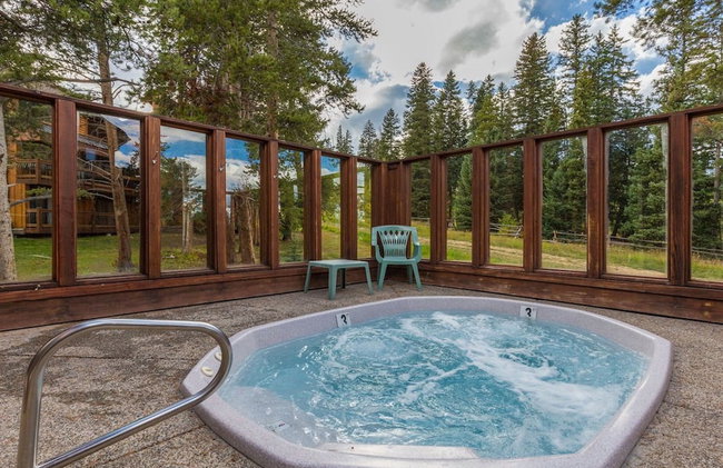 Pine Ridge Condominiums - Photo 48