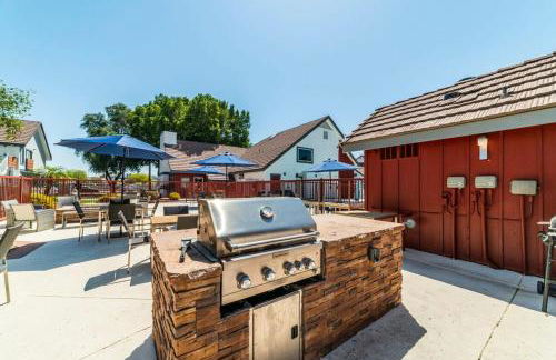 Phoenix 1bd Queen Economy - Photo 7