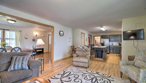 Lake Champlain Home with Decks, Kayaks and Fire Pit! - Foto 5