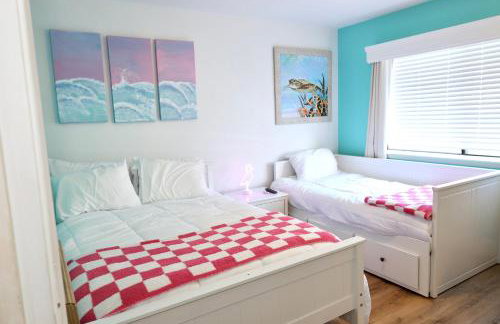 Pink Dream House - 2BR, Pools, Patios, & Walk to Ocean in Panama City Beach - Foto 40