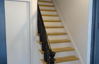 Comfortable 3 Bed Apt in Quiet Neighborhood - Foto 3