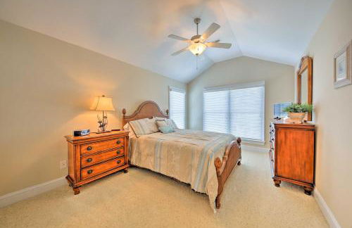 Manteo Waterfront Resort Home with 30-Ft Dock! - Foto 14