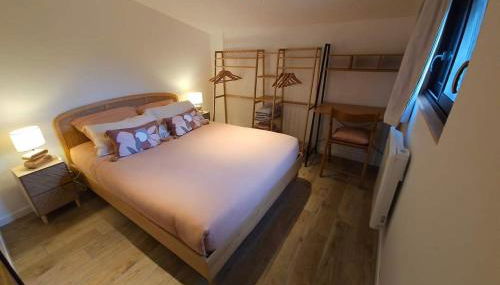 logement avec cuisine et jardinet proche lac - Foto 3