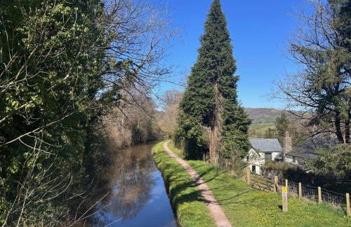 2 Bed in Llandetty oc-b30634 - Photo 35