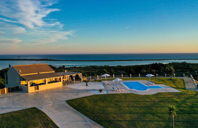 Mediteranean View Villa - Foto 25