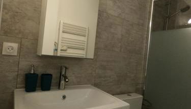 Besançon appartement T2 sur cour intérieure proximité gare - Foto 5