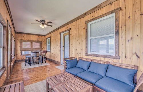 Watkins Glen Lakeview Cottage with Waterfall! - Foto 8