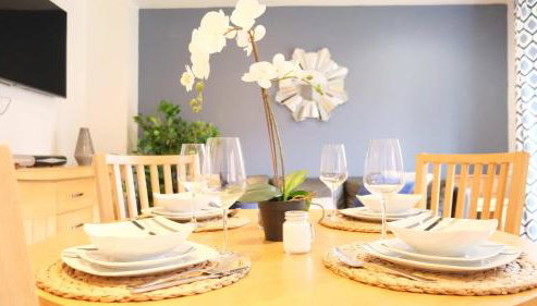 Spacious 4 Bedroom Home with Garden in Bedford - Foto 2