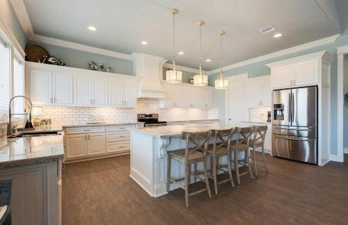 Gorgeous 5BR Sleeps 20 Great OutDoor Entertainment - Diamond in the Dunes - Foto 51