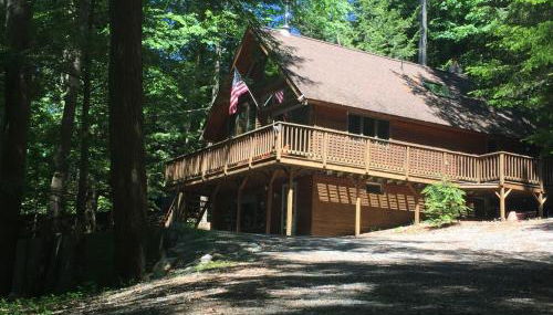 Loon Lake Chalet with Hot Tub near Gore & Lake George - Photo 3