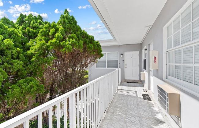 Newly Renovated #4 Close to the Beach w/ Parking - Foto 22