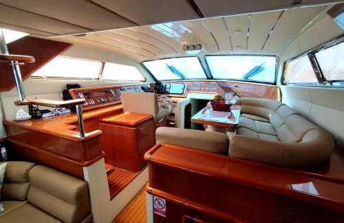 Captain Cangrejo Yacht - Foto 9